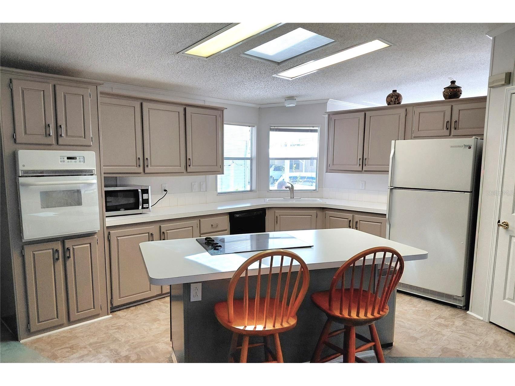 1001 Starkey Road #704 Largo FL 33771 TB8491311 image8