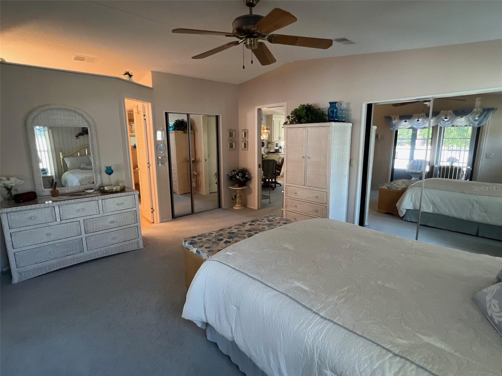 1001 Starkey Road #90 Largo FL 33771 TB8479163 image35