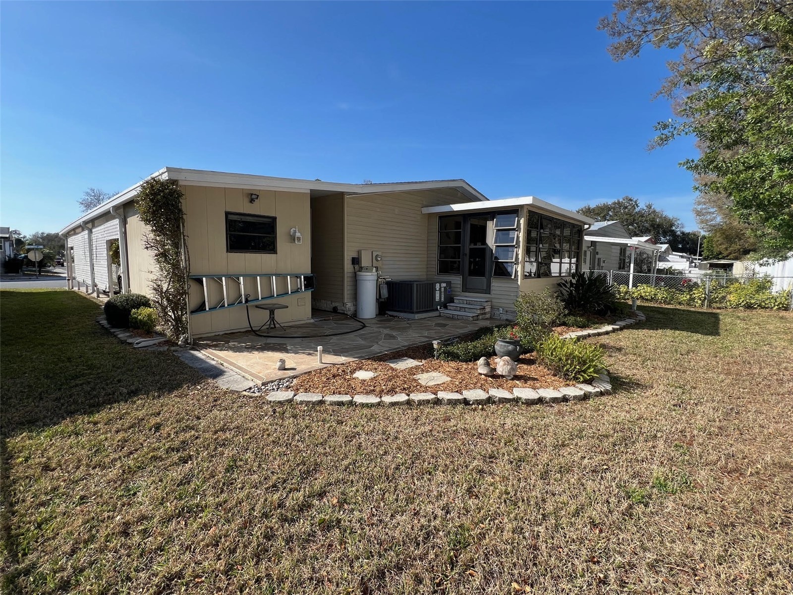 1001 Starkey Road #90 Largo FL 33771 TB8479163 image7