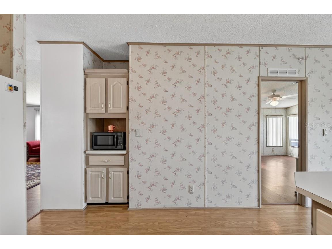 1001 Starkey Road Lot#355 Largo FL 33771 TB8450627 image18