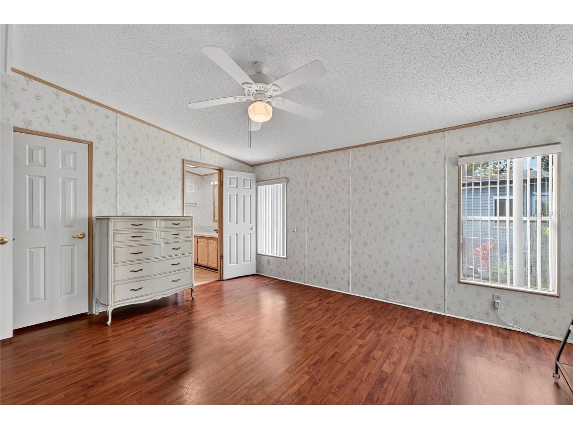 1001 Starkey Road Lot#355 Largo FL 33771 TB8450627 image24