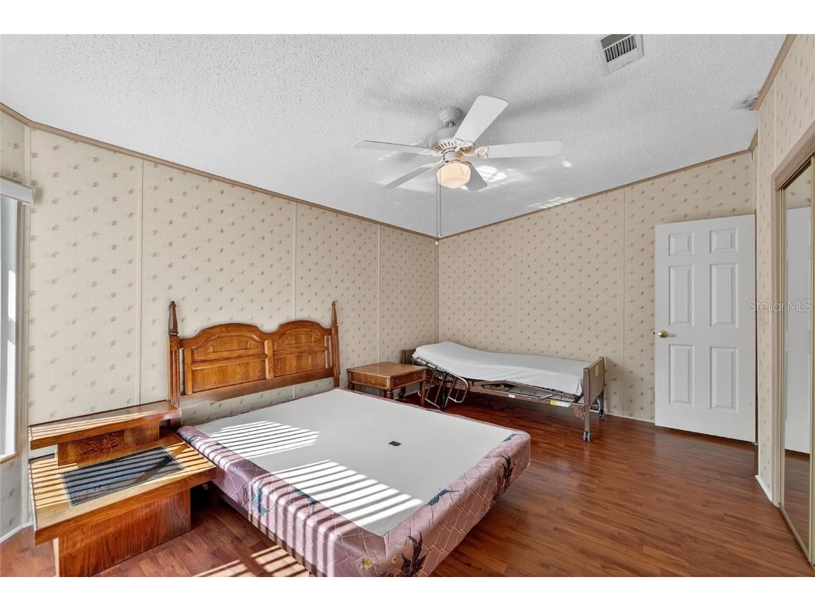 1001 Starkey Road Lot#355 Largo FL 33771 TB8450627 image32