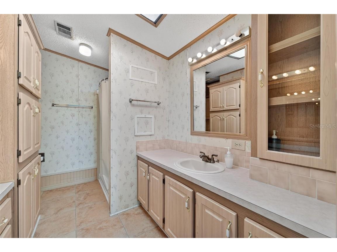 1001 Starkey Road Lot#355 Largo FL 33771 TB8450627 image35