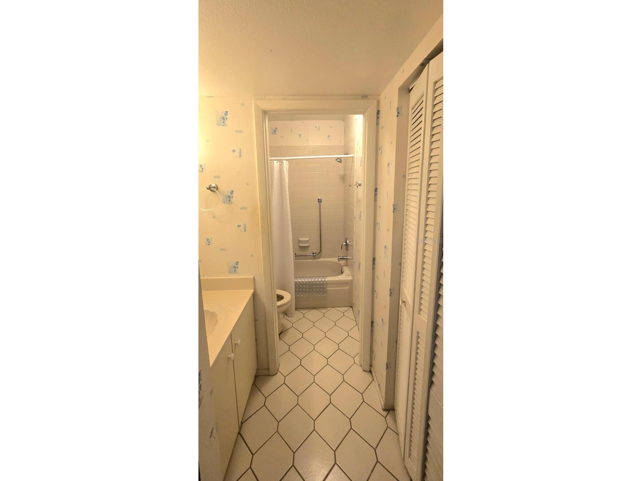 1001 Tartan Drive #302 Palm Harbor FL 34684 TB8482639 image12