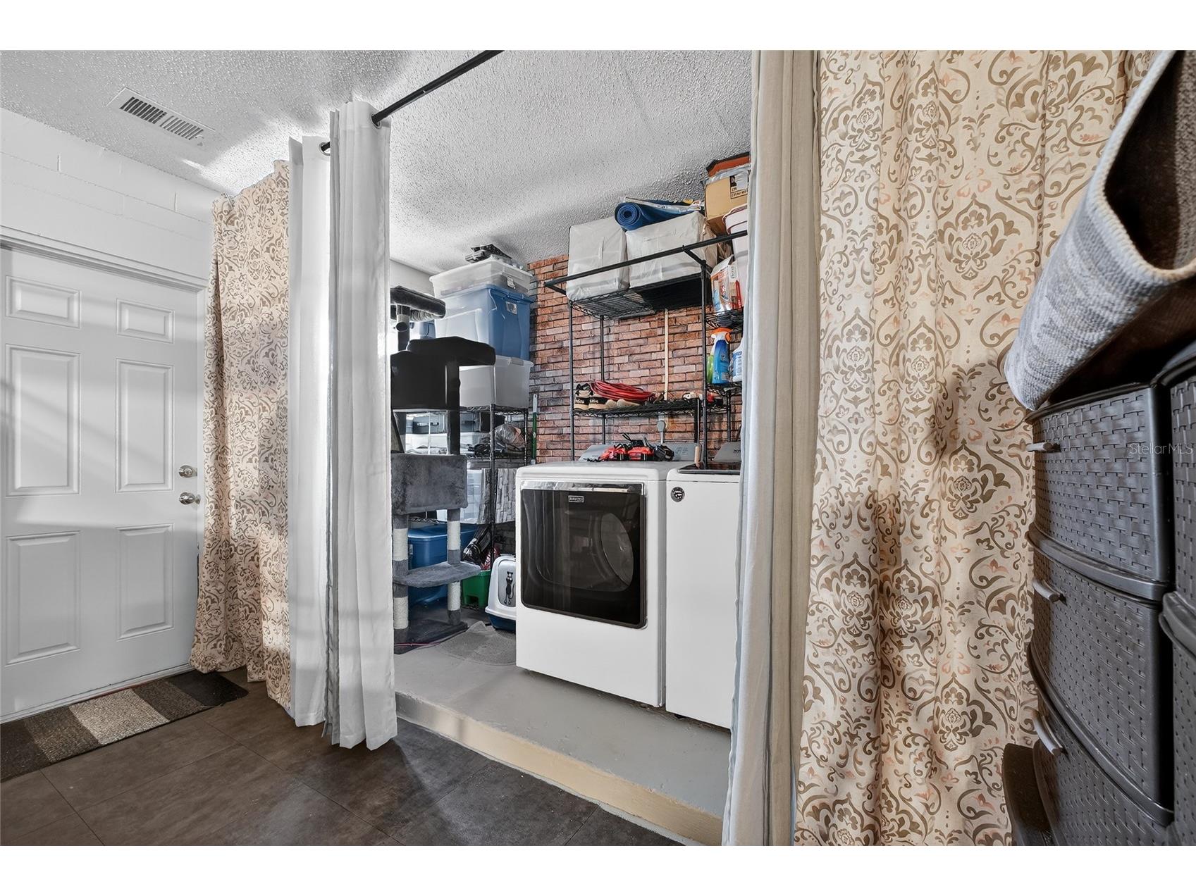 1001 Windbrook Drive Deltona FL 32725 O6372847 image40