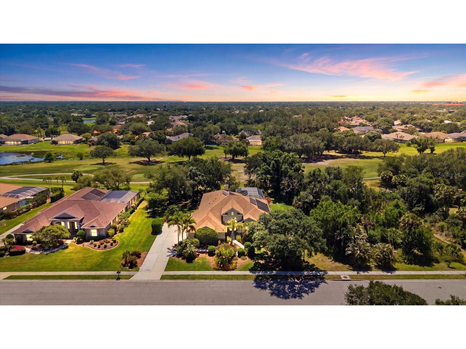 10010 Cherry Hills Avenue Circle Bradenton FL 34202 A4693137 image1