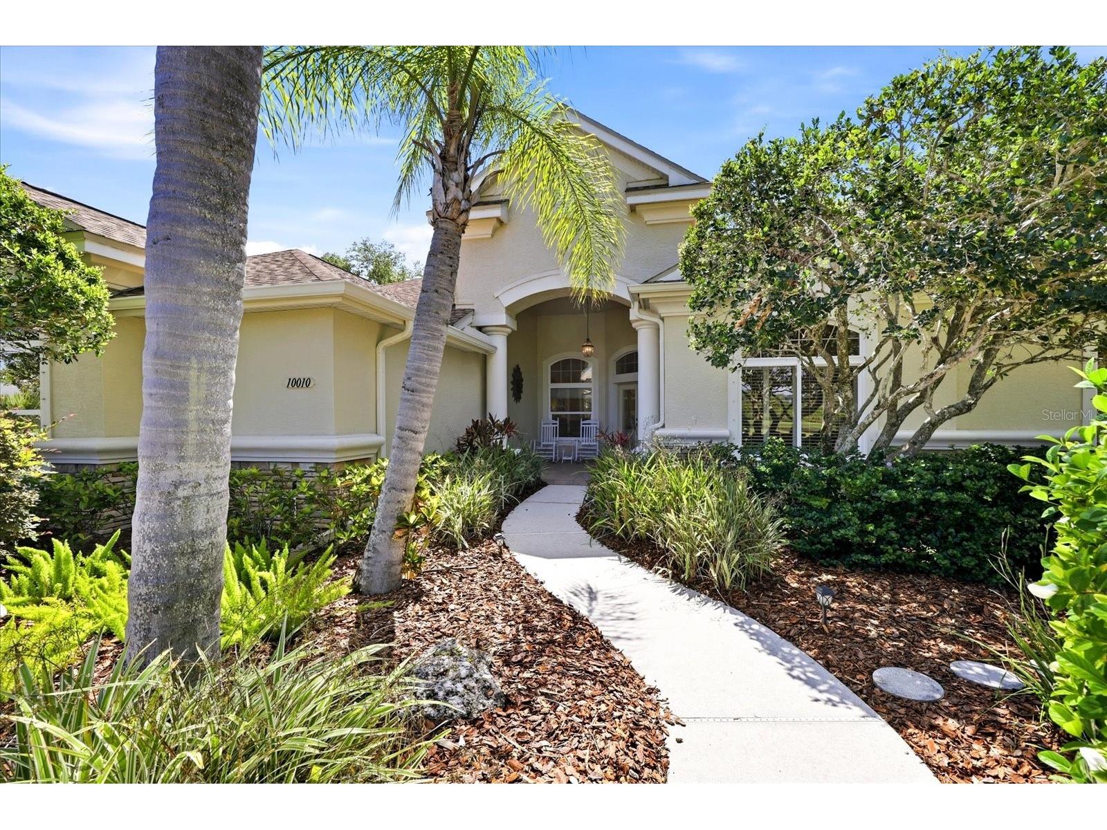 10010 Cherry Hills Avenue Circle Bradenton FL 34202 A4693137 image3