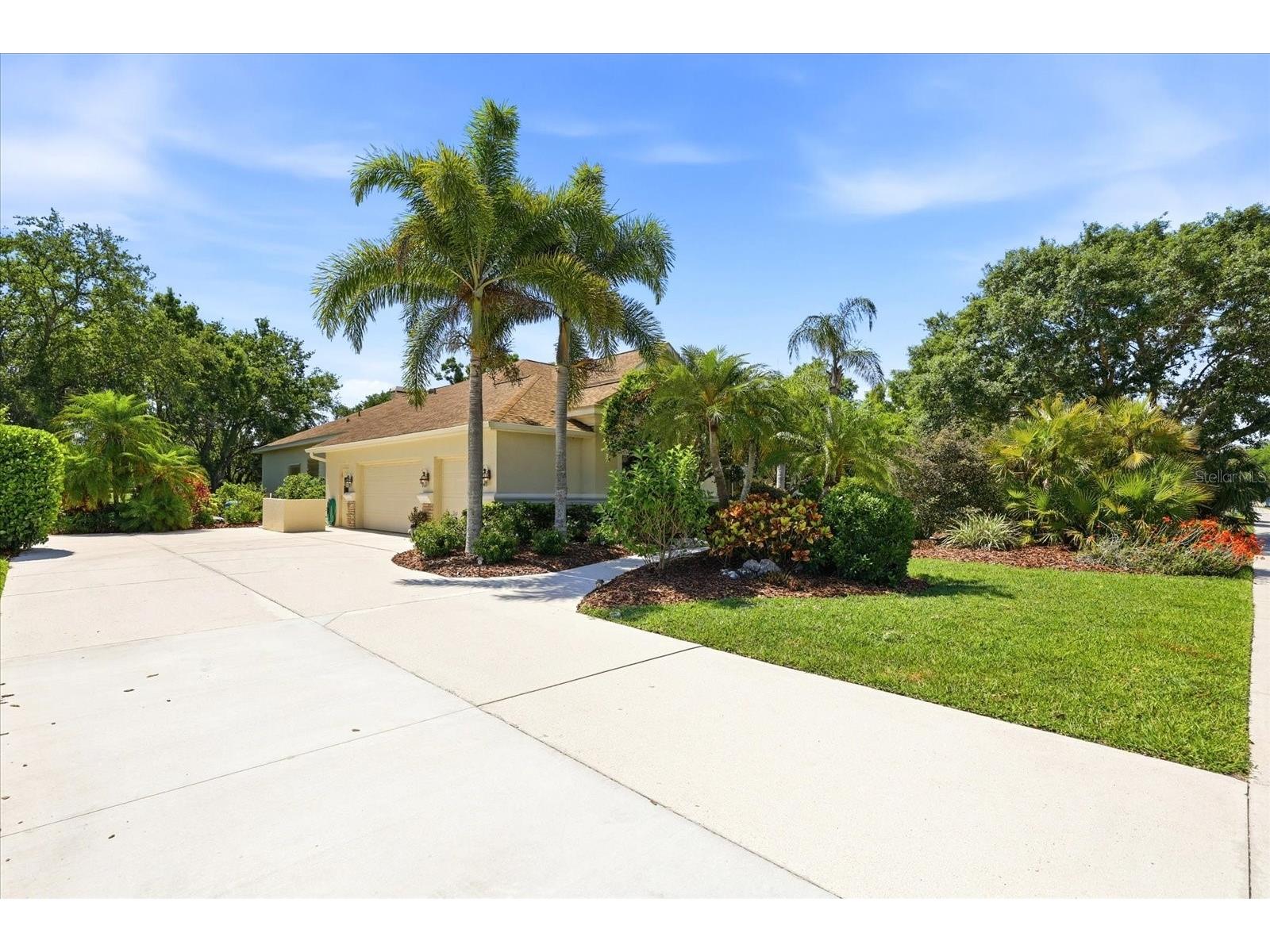 10010 Cherry Hills Avenue Circle Bradenton FL 34202 A4693137 image30