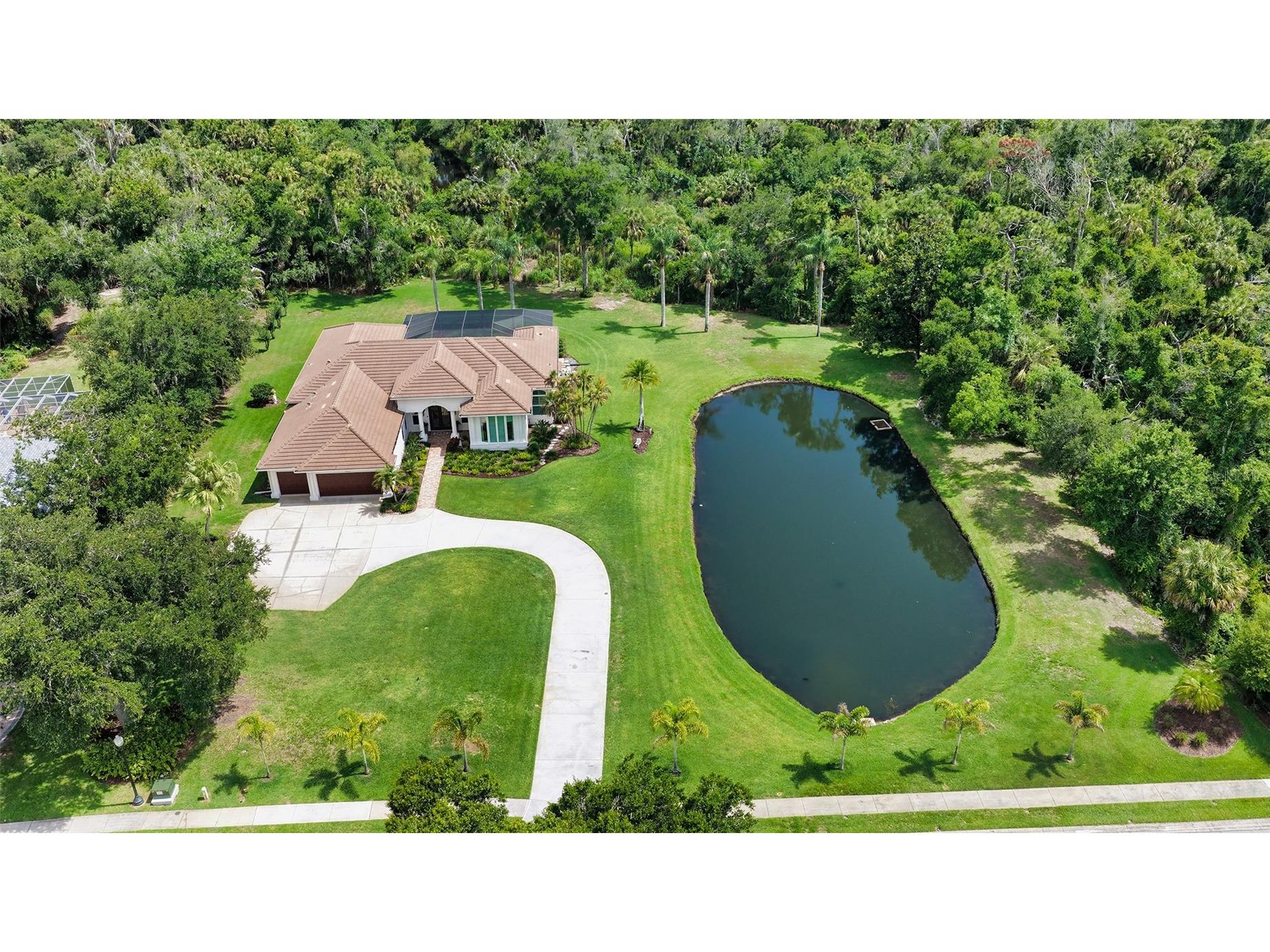 10010 Clubhouse Drive Lakewood Ranch FL 34202 - BRADEN RIVER A4694576 image3