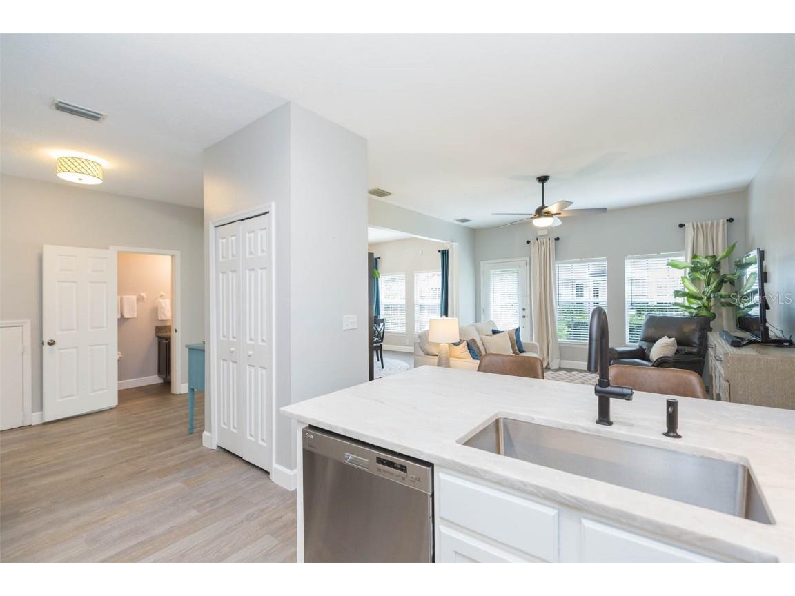 10010 Old Haven Way Tampa FL 33624 TB8424579 image10