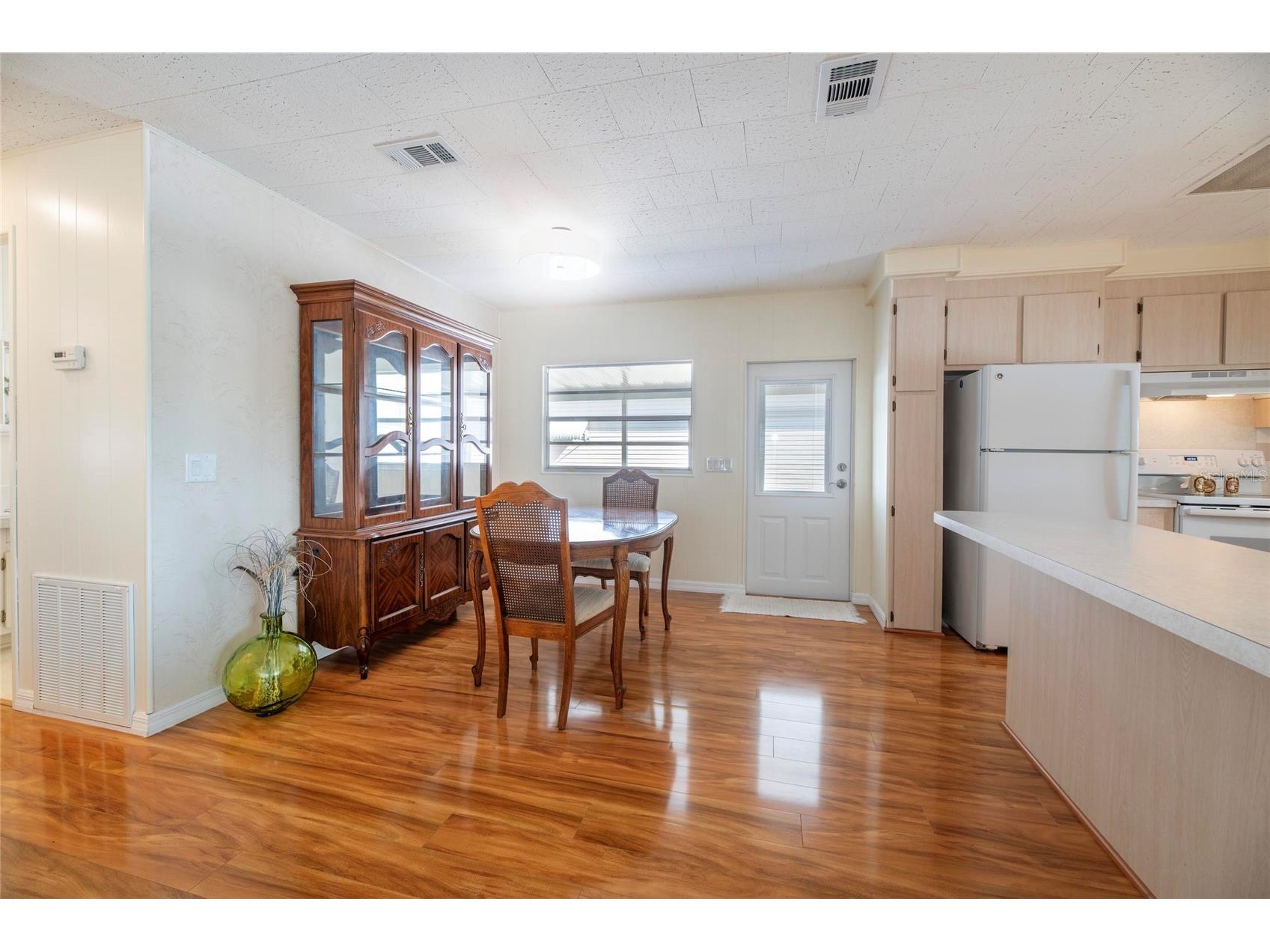 10011 110th Place #246 Largo FL 33773 - LAKE SEMINOLE TB8463135 image8