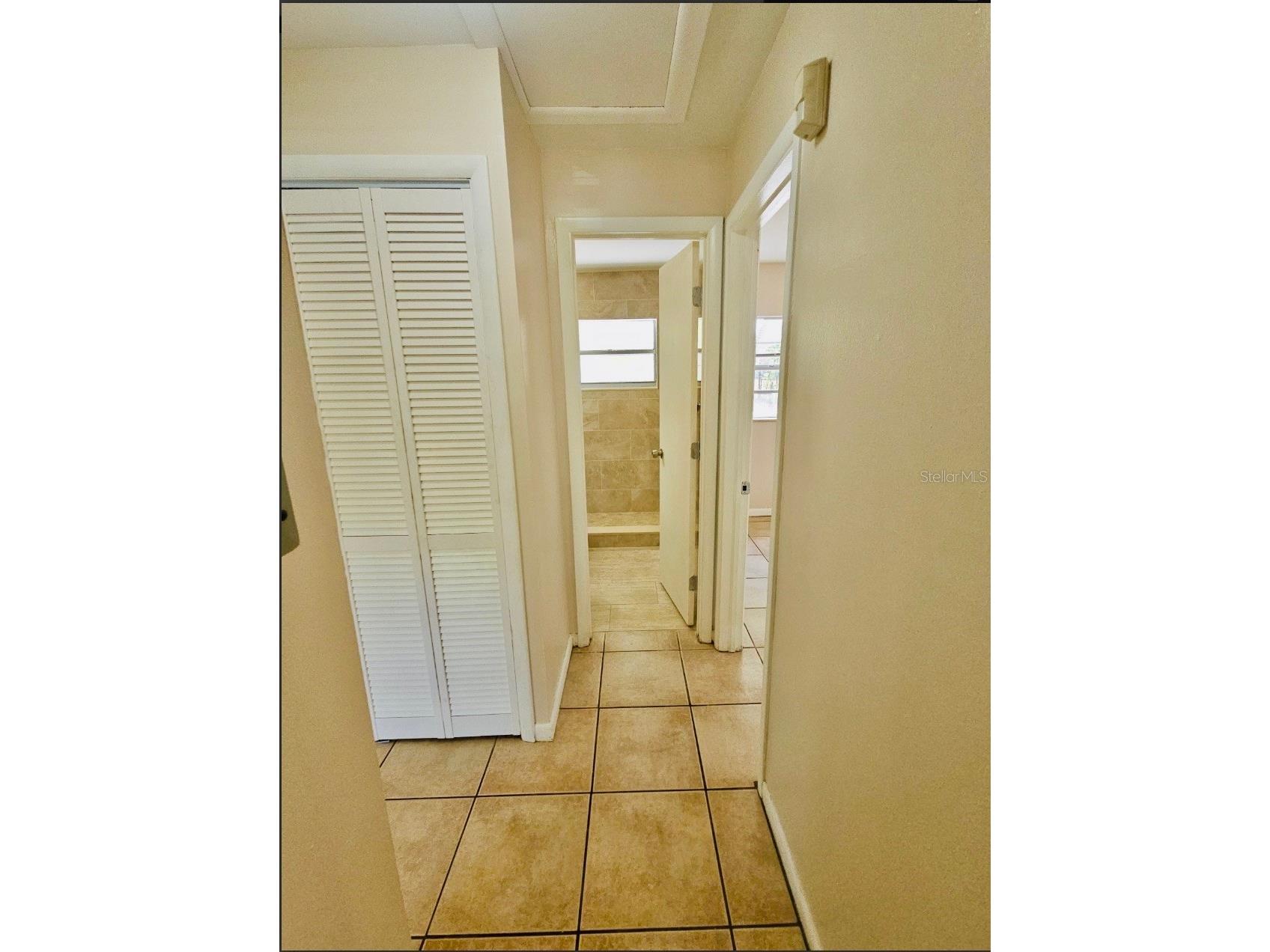 10011 N 23rd Street Tampa FL 33612 TB8494565 image22