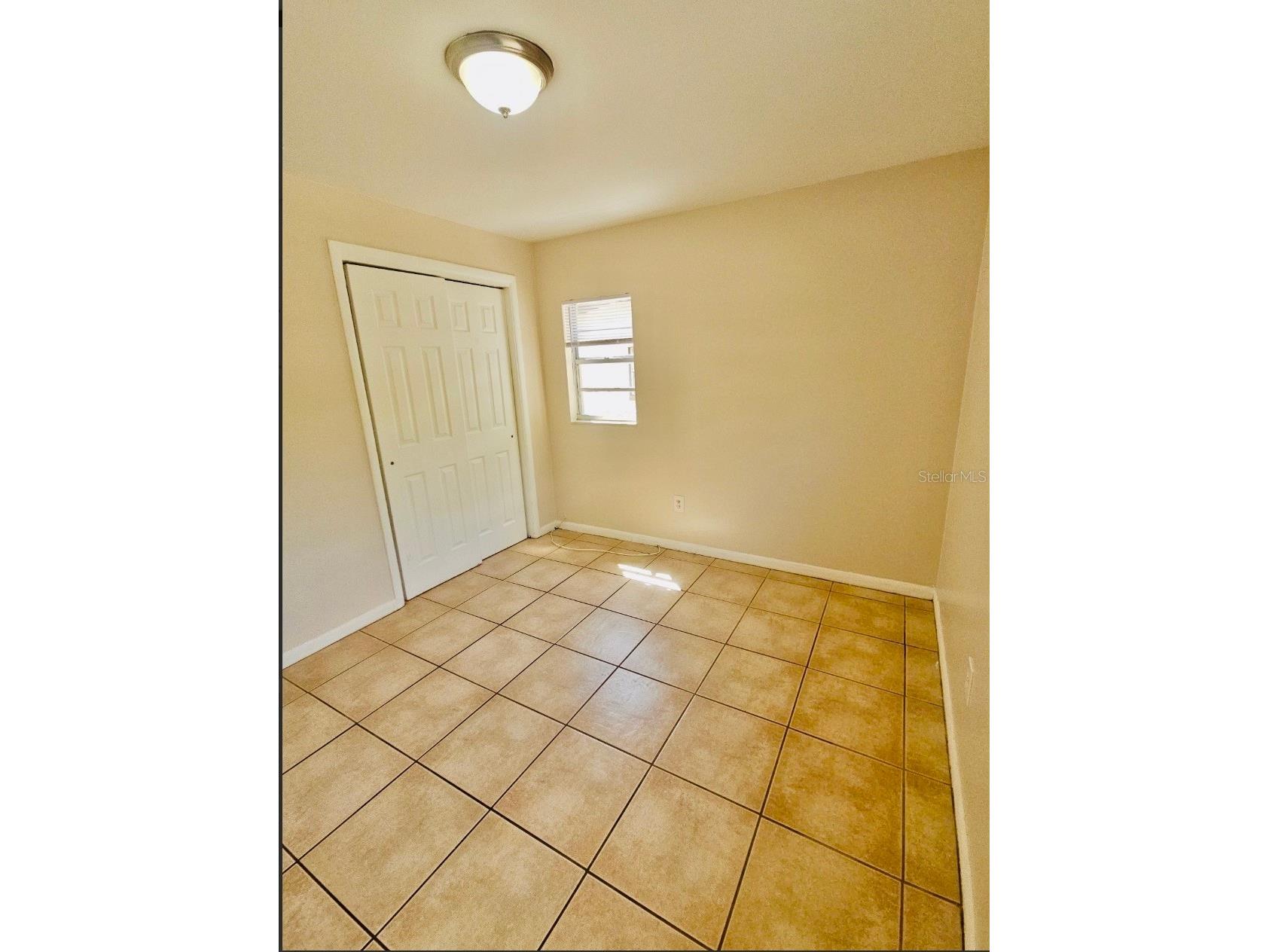 10011 N 23rd Street Tampa FL 33612 TB8494565 image24