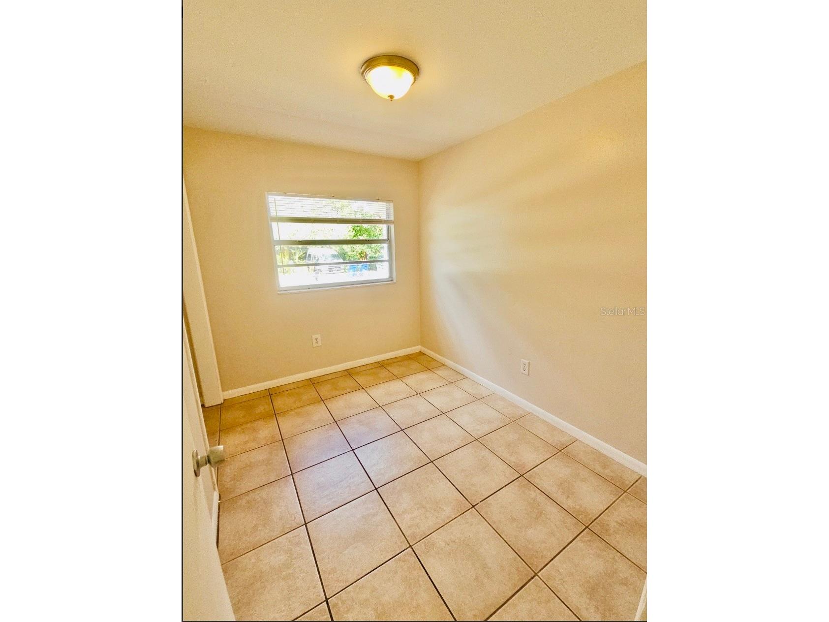 10011 N 23rd Street Tampa FL 33612 TB8494565 image29