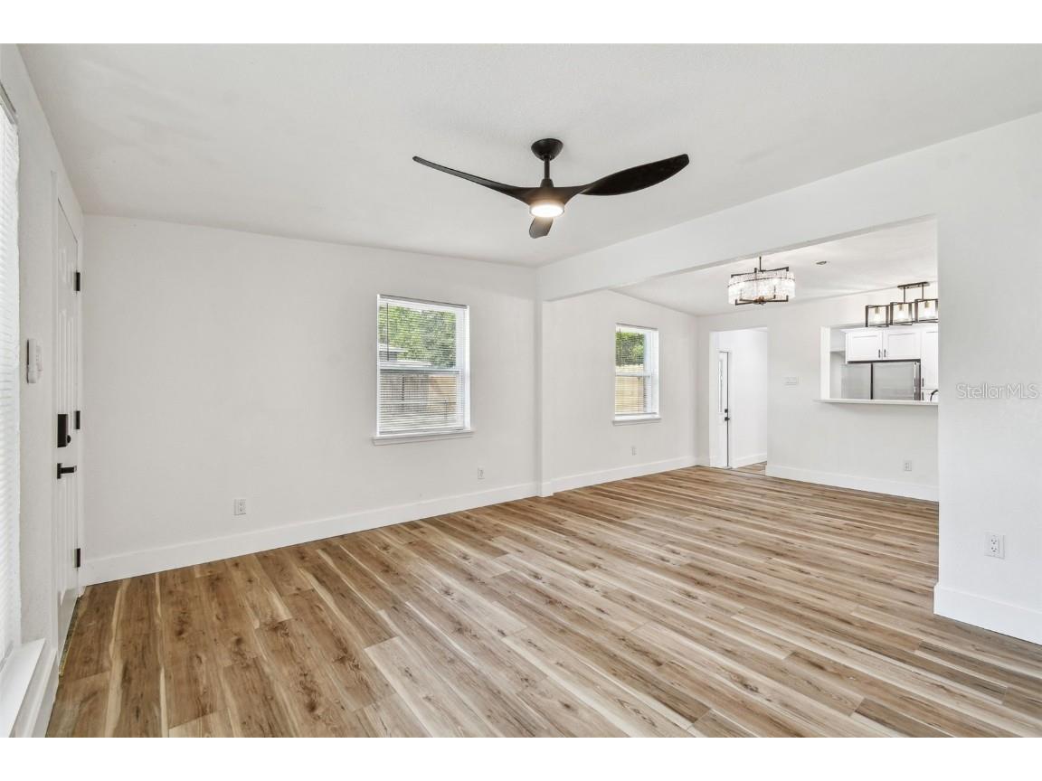 10011 N Annette Avenue Tampa FL 33612 TB8380935 image12