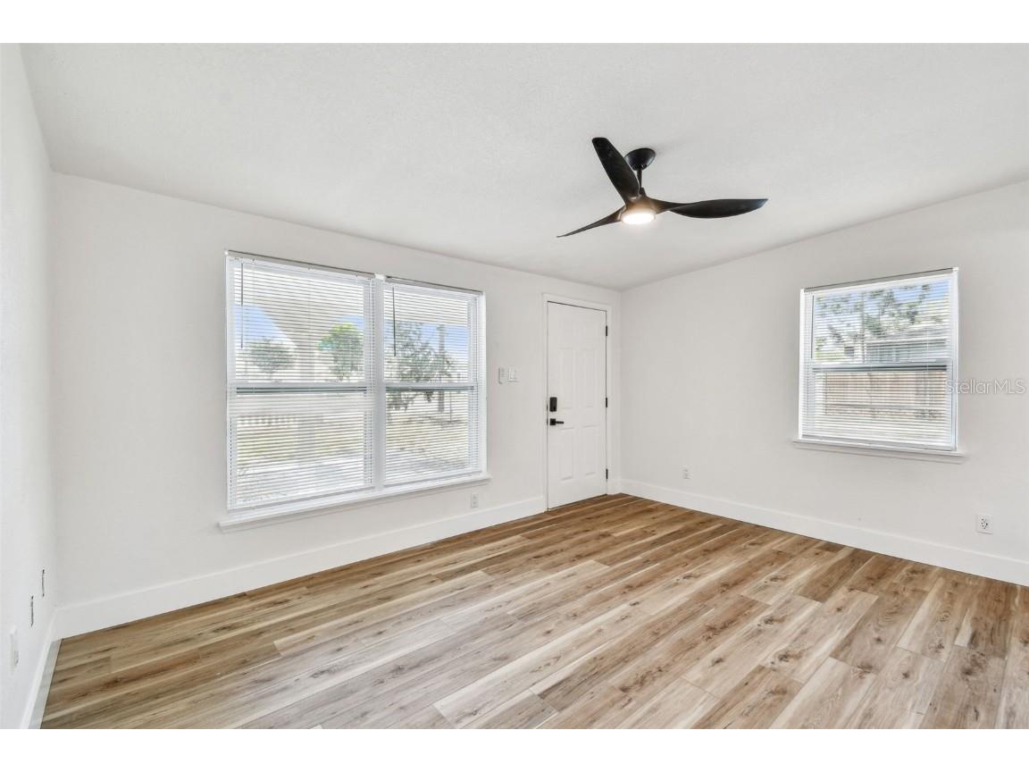 10011 N Annette Avenue Tampa FL 33612 TB8380935 image13