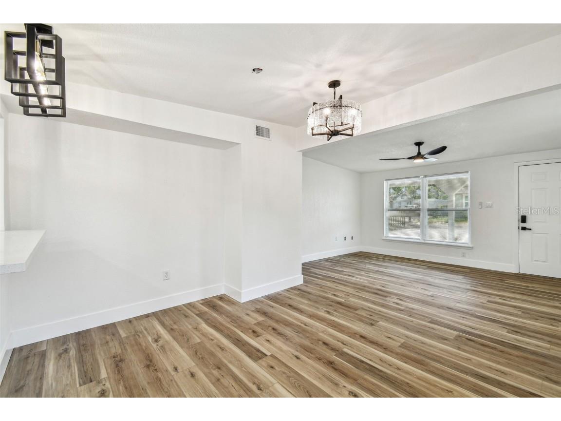 10011 N Annette Avenue Tampa FL 33612 TB8380935 image17