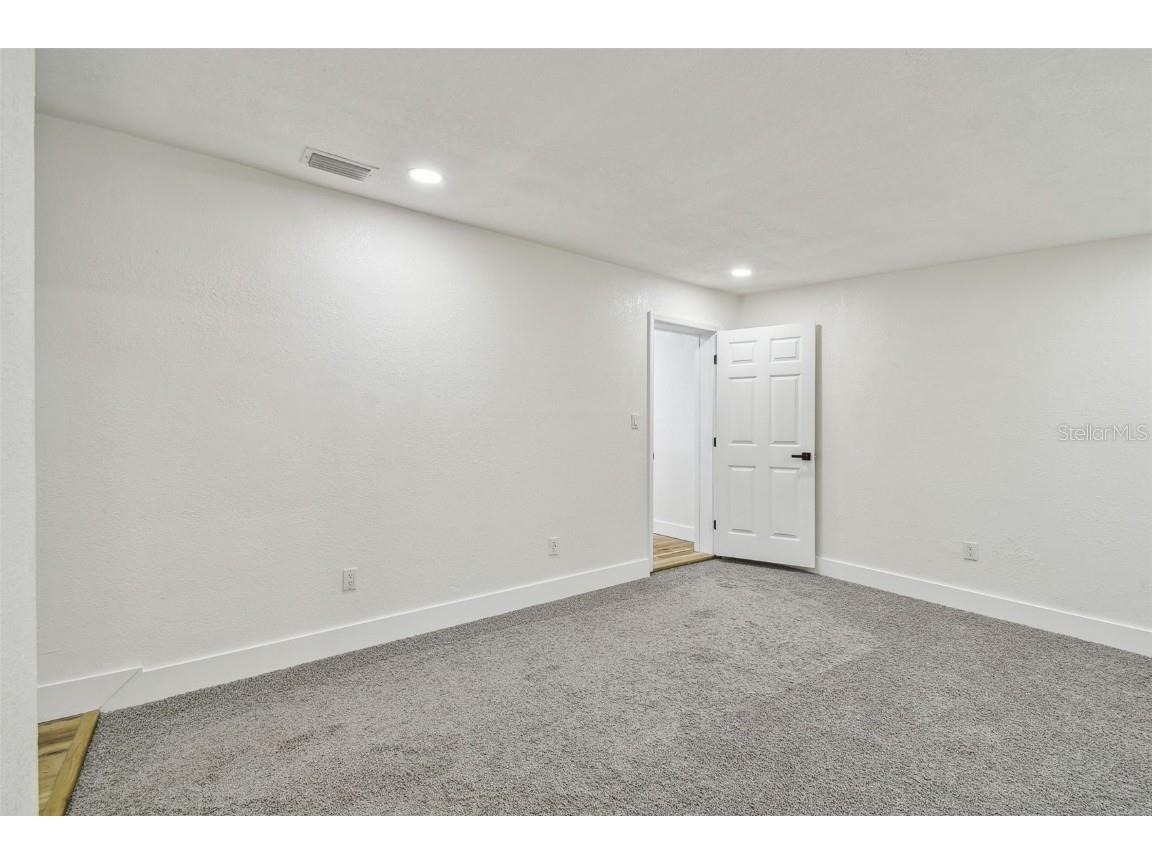 10011 N Annette Avenue Tampa FL 33612 TB8380935 image29