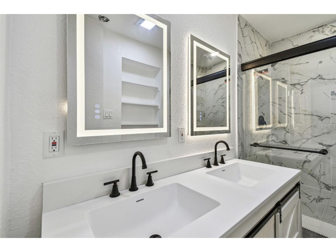 10011 N Annette Avenue Tampa FL 33612 TB8380935 image34