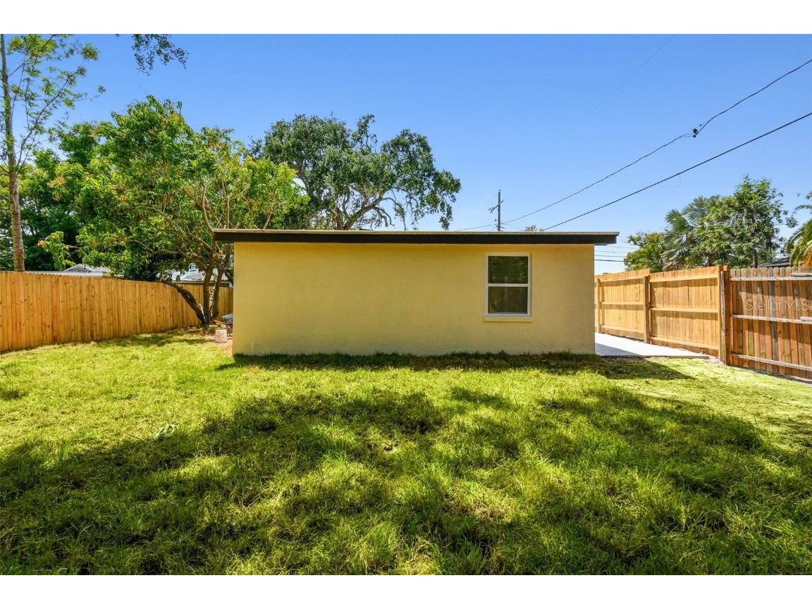 10011 N Annette Avenue Tampa FL 33612 TB8380935 image56