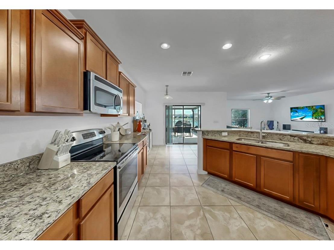 10012 Newminster Loop Ruskin FL 33573 TB8453034 image12