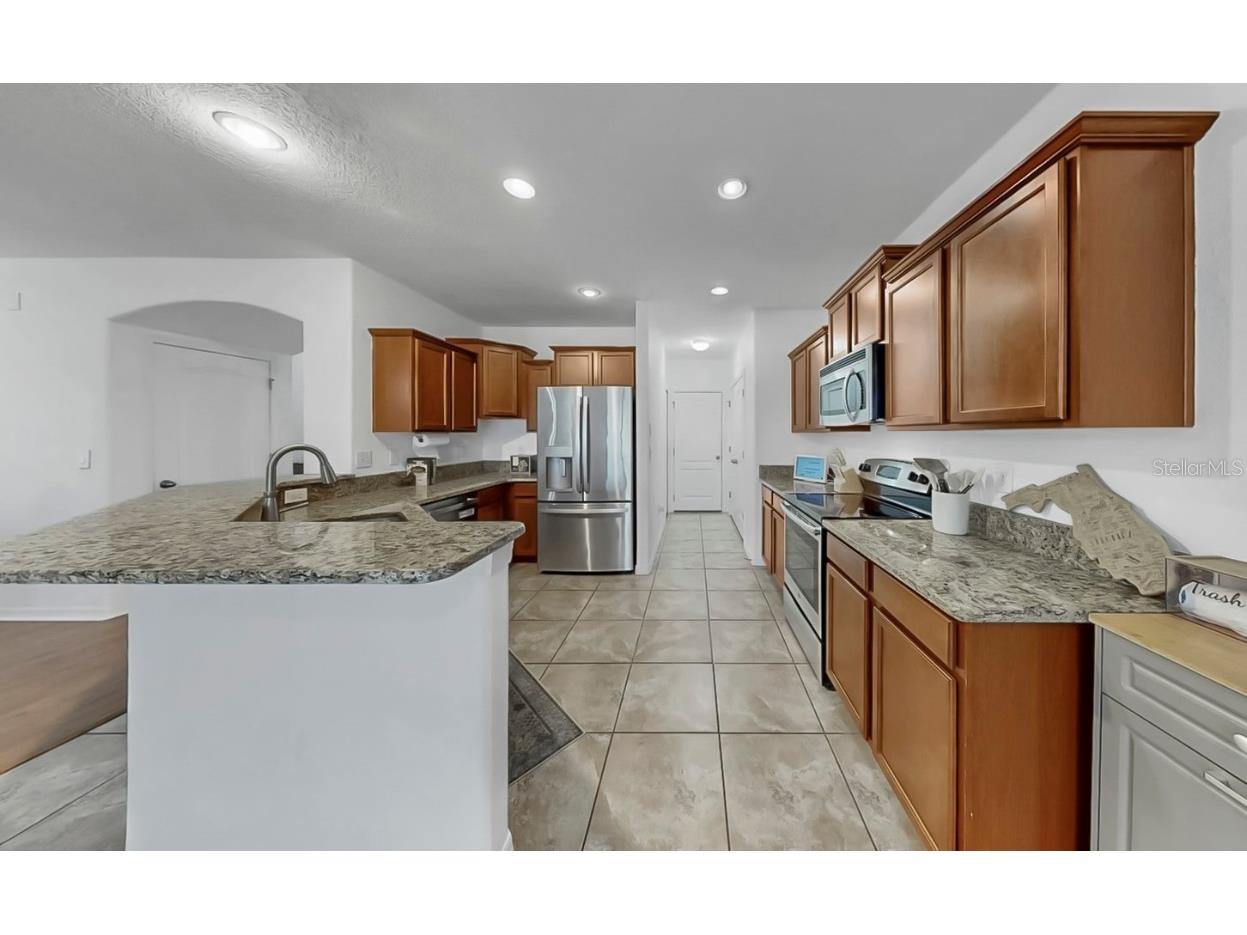 10012 Newminster Loop Ruskin FL 33573 TB8453034 image8