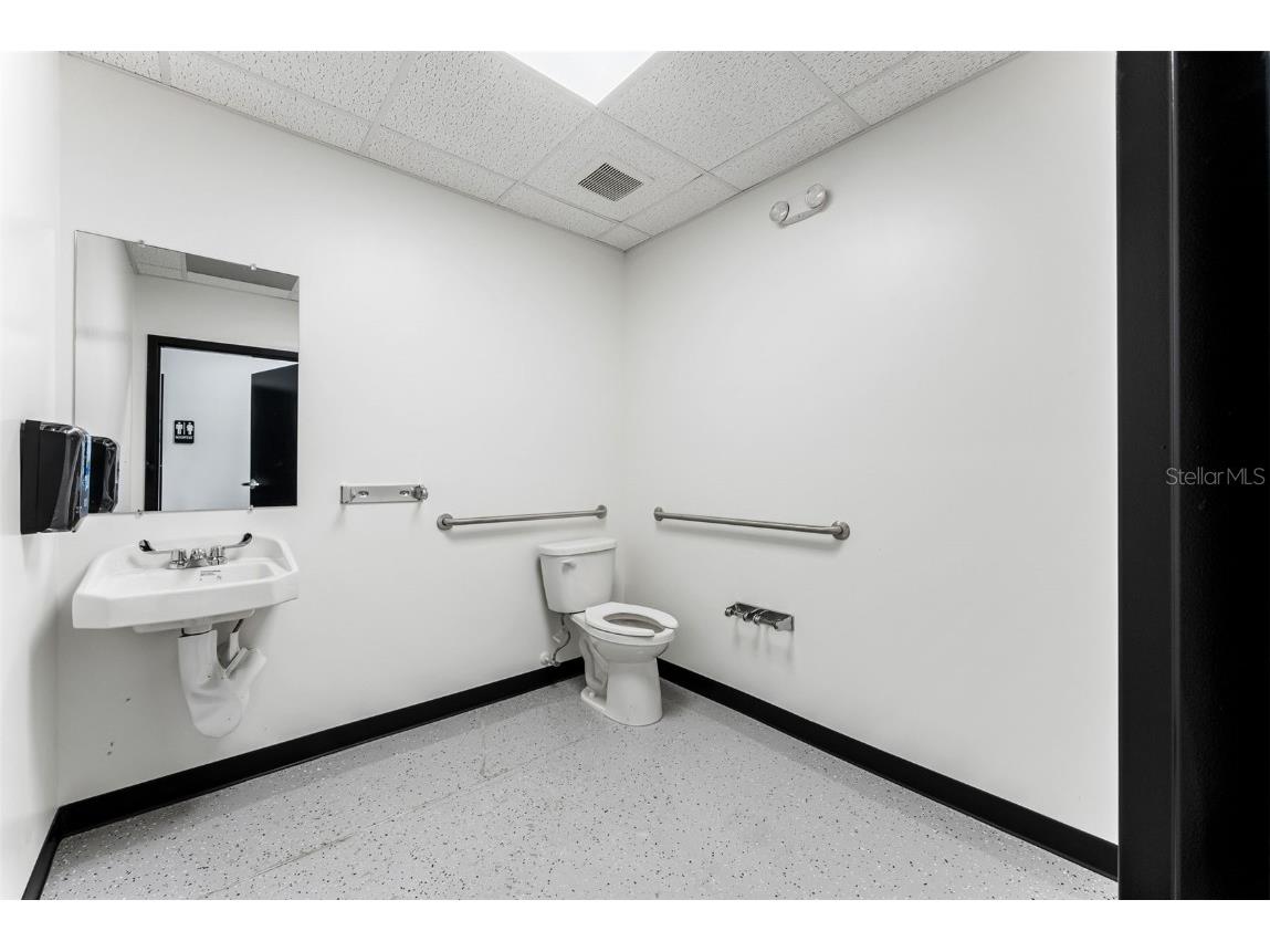 10012 State Road 52 Hudson FL 34669 W7872144 image60