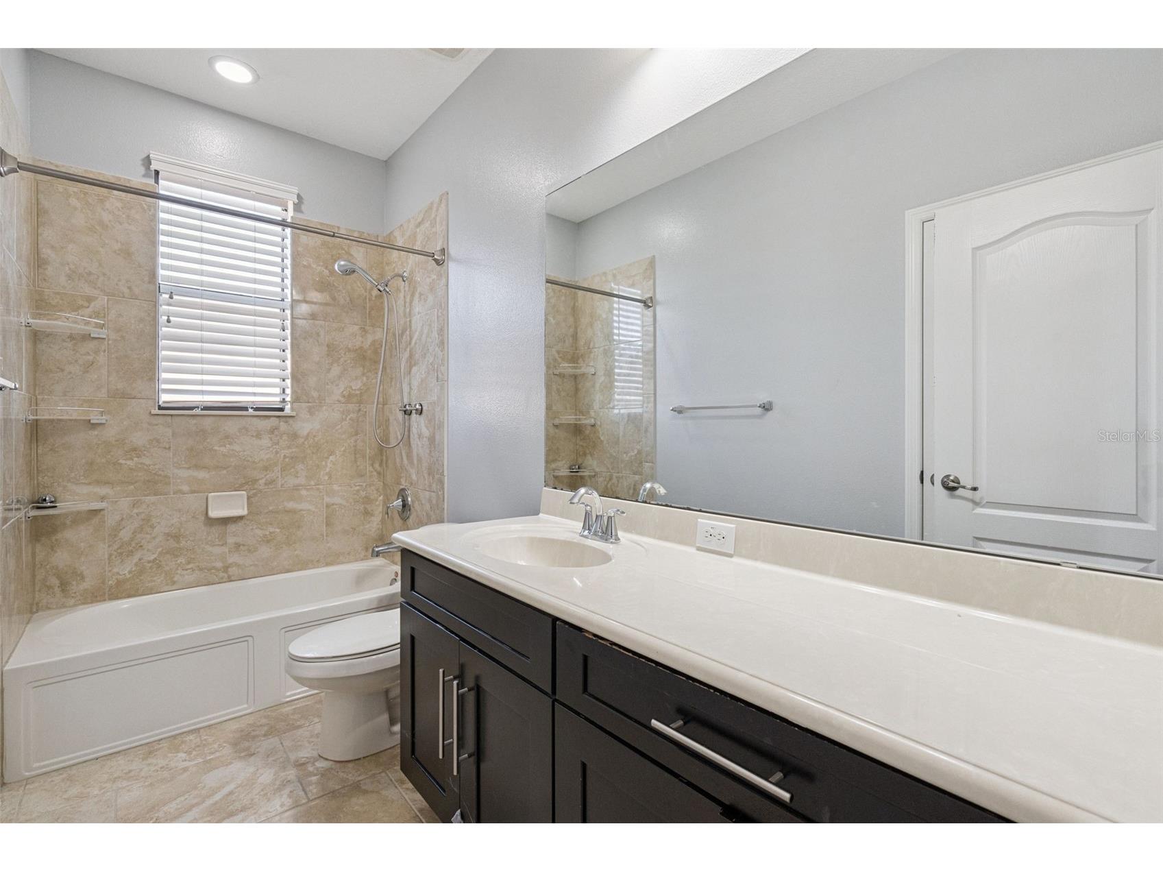 10013 Armando Circle Orlando FL 32825 O6374529 image25