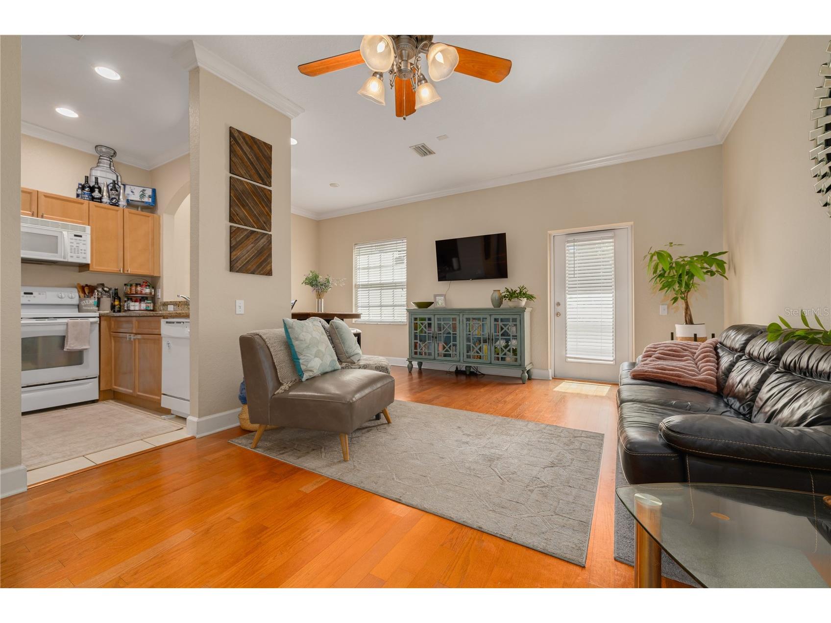 10015 6th Street N Saint Petersburg FL 33702 TB8531395 image6
