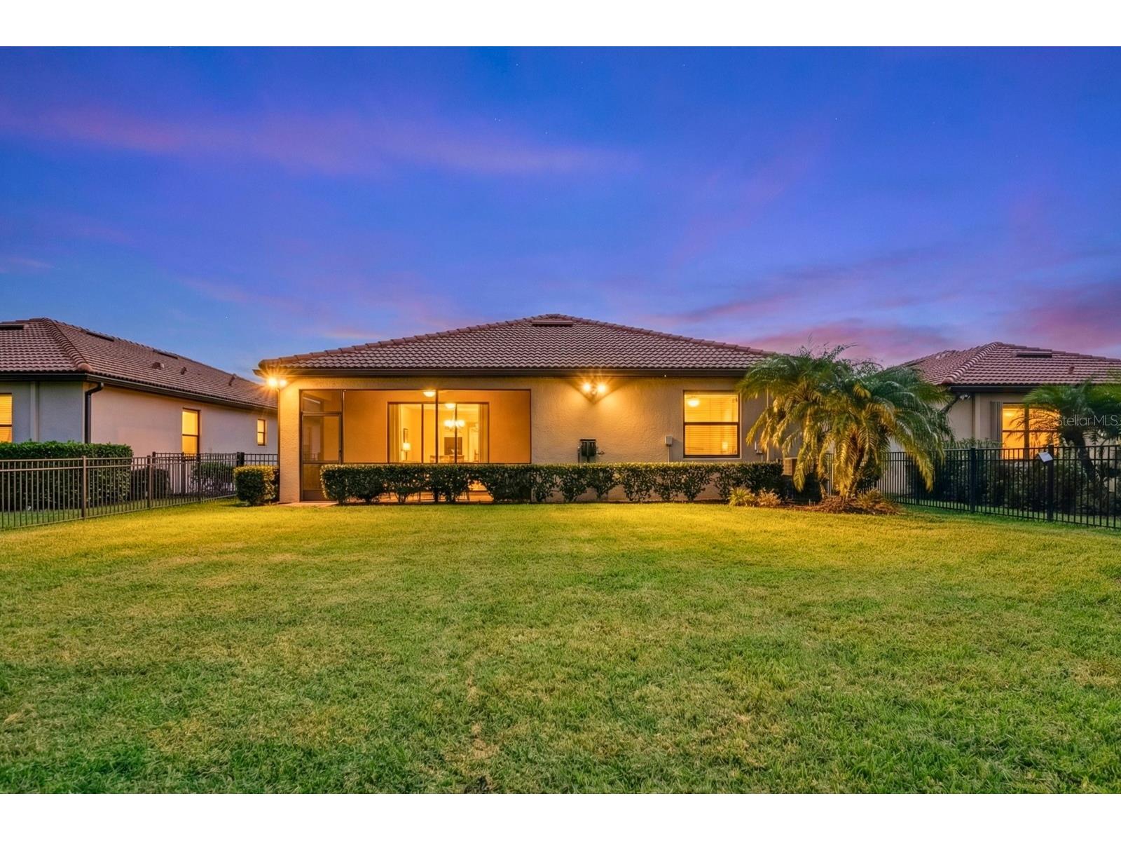 10015 Marbella Drive Bradenton FL 34211 A4670061 image2