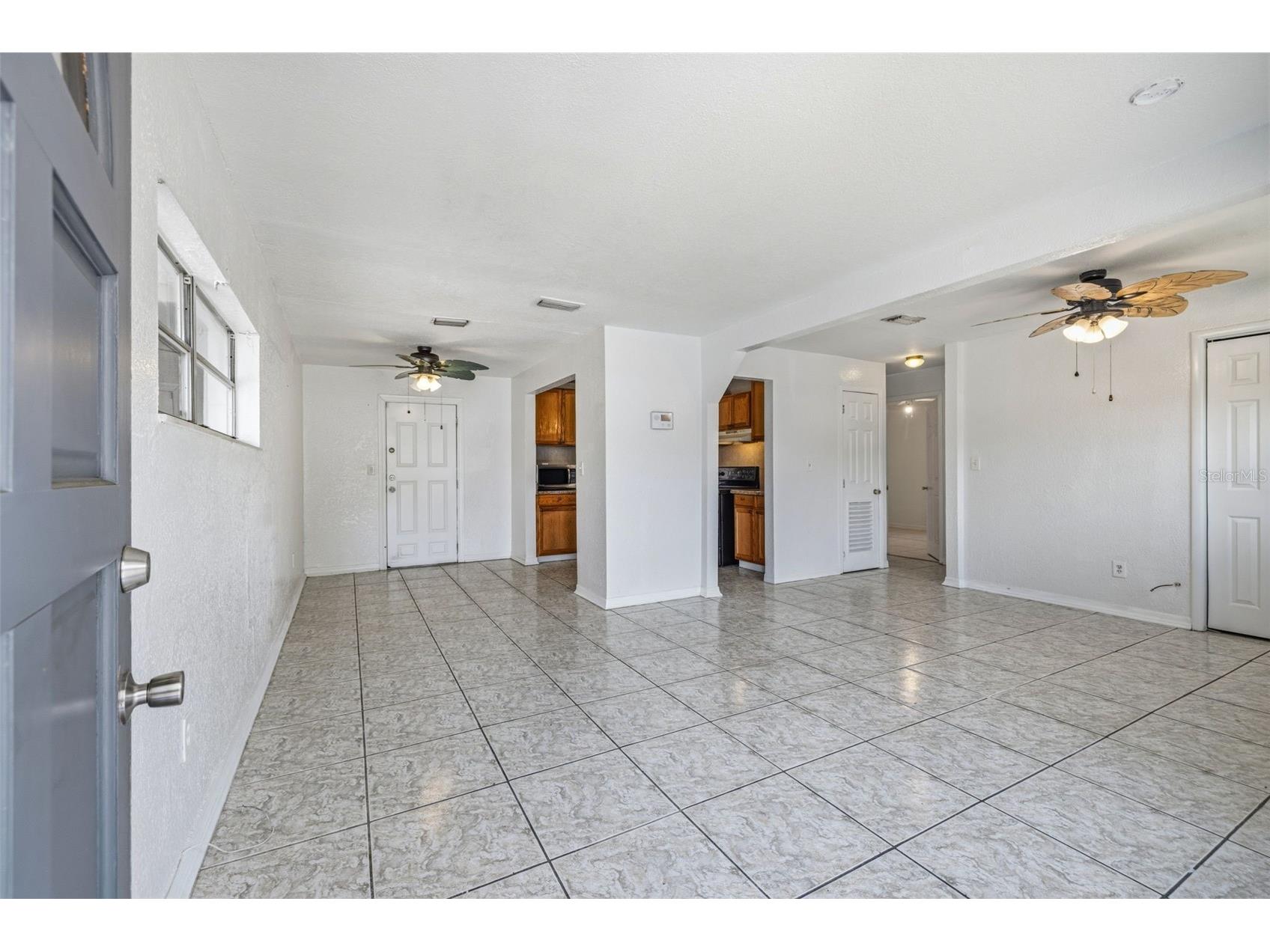 10015 N 23rd Street Tampa FL 33612 TB8506469 image5