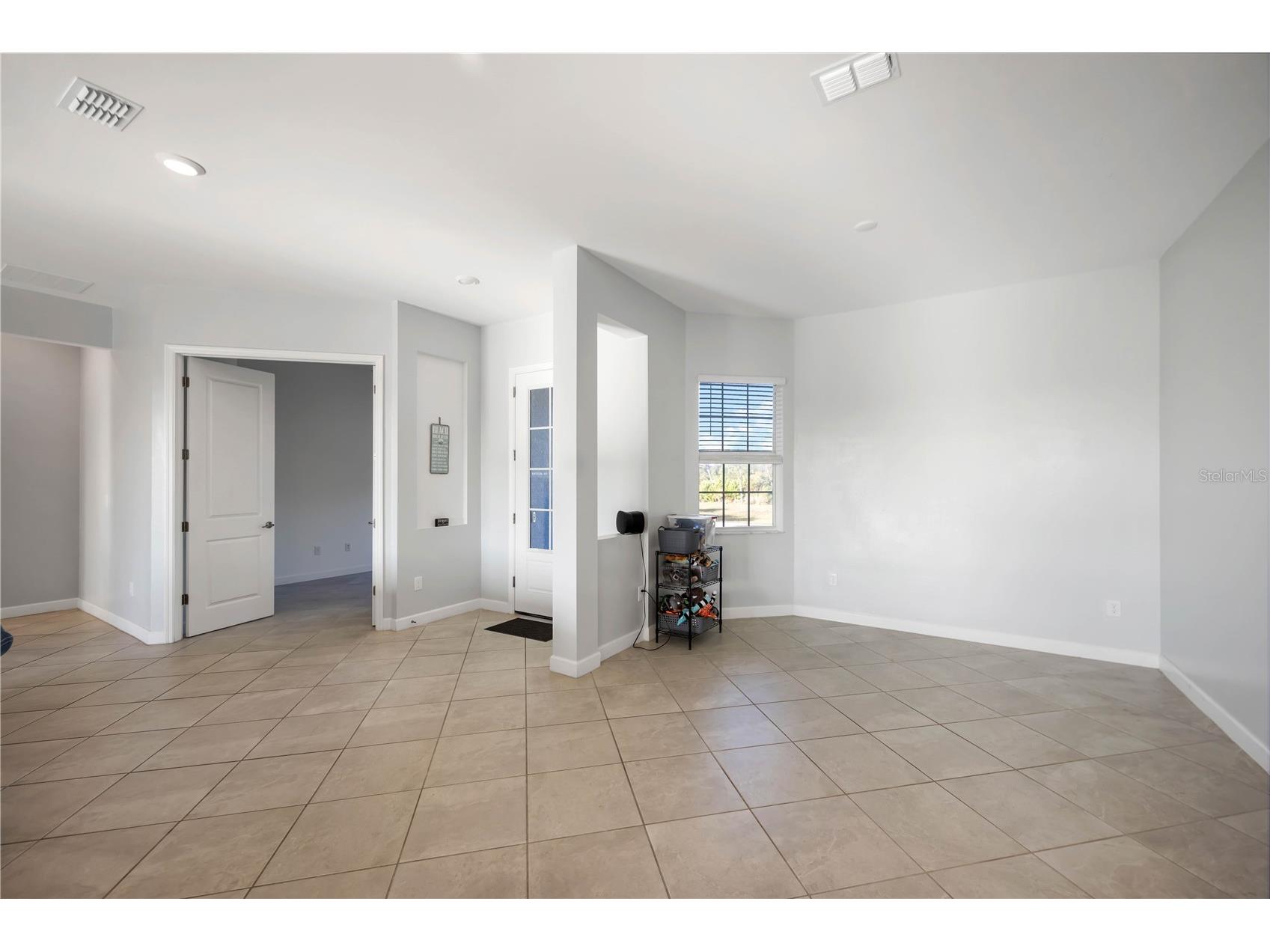 10016 Duquesne Street Port Charlotte FL 33981 A4676990 image6