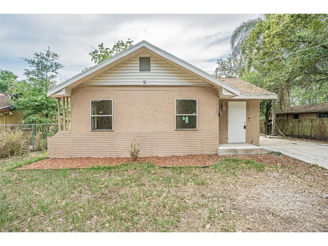 10016 N Jasmine Avenue Tampa FL 33612 T3425268 image1