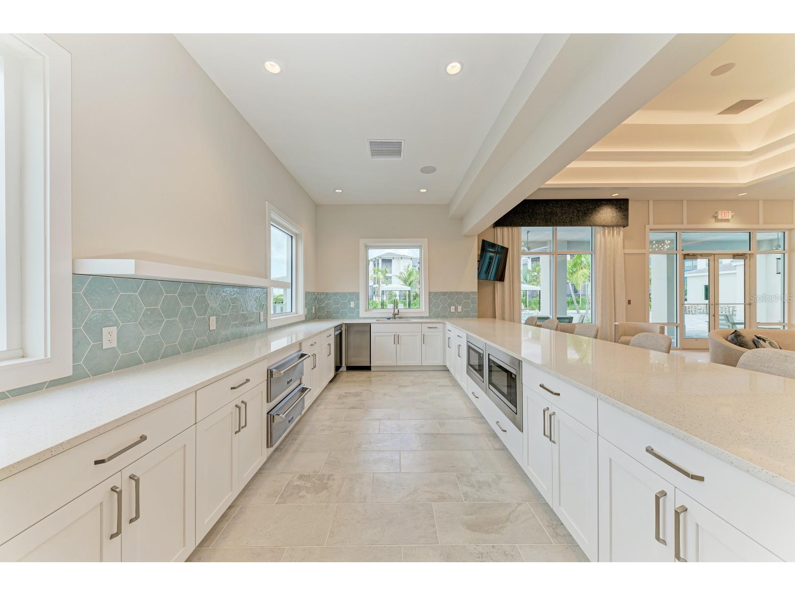 10016 Rembrandt Way #101 Bradenton FL 34201 A4699767 image36