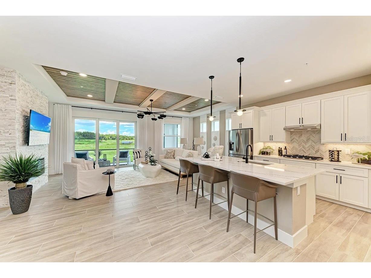 10016 Rembrandt Way #101 Bradenton FL 34201 A4699767 image4