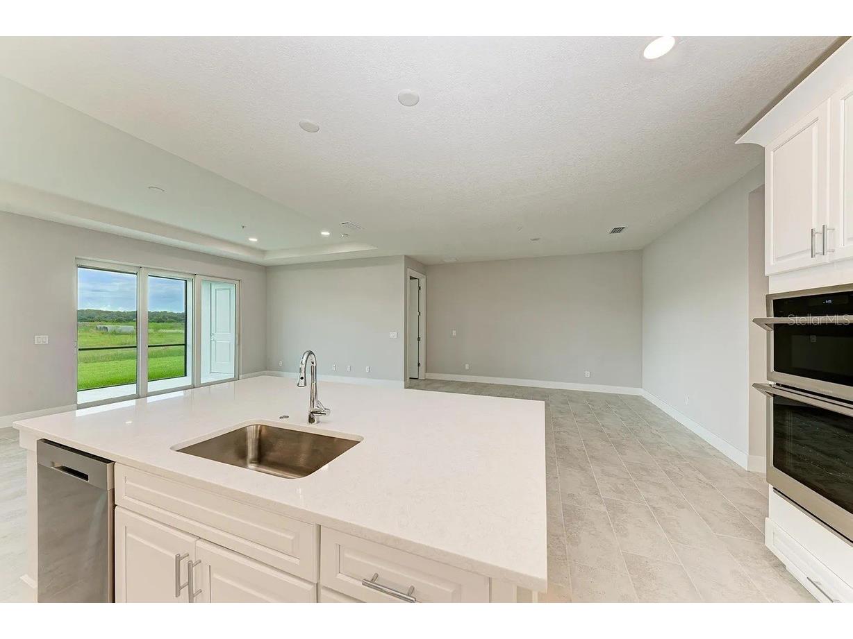 10016 Rembrandt Way #102 Bradenton FL 34212 A4699766 image6