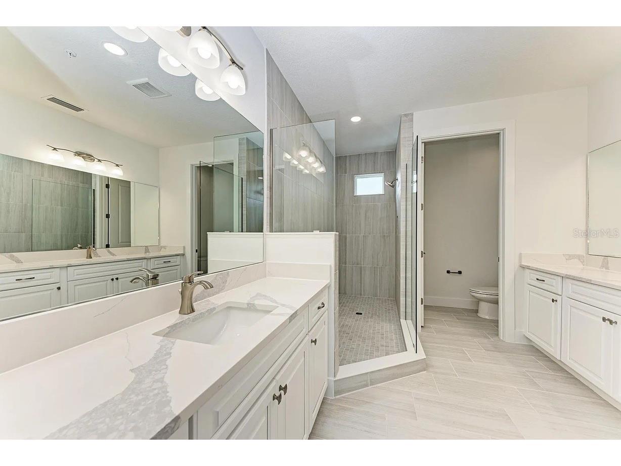 10016 Rembrandt Way #202 Bradenton FL 34201 A4699765 image12