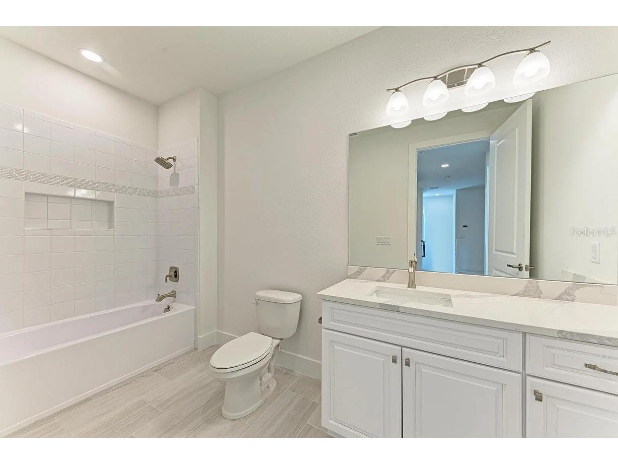 10016 Rembrandt Way #202 Bradenton FL 34201 A4699765 image13