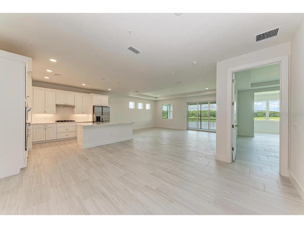 10016 Rembrandt Way #202 Bradenton FL 34201 A4699765 image4