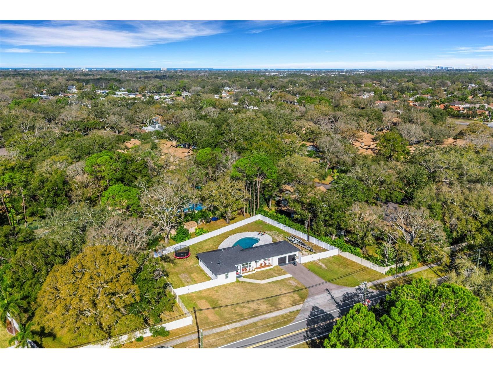 10016 Ridge Rd Seminole FL 33772 TB8478625 image2