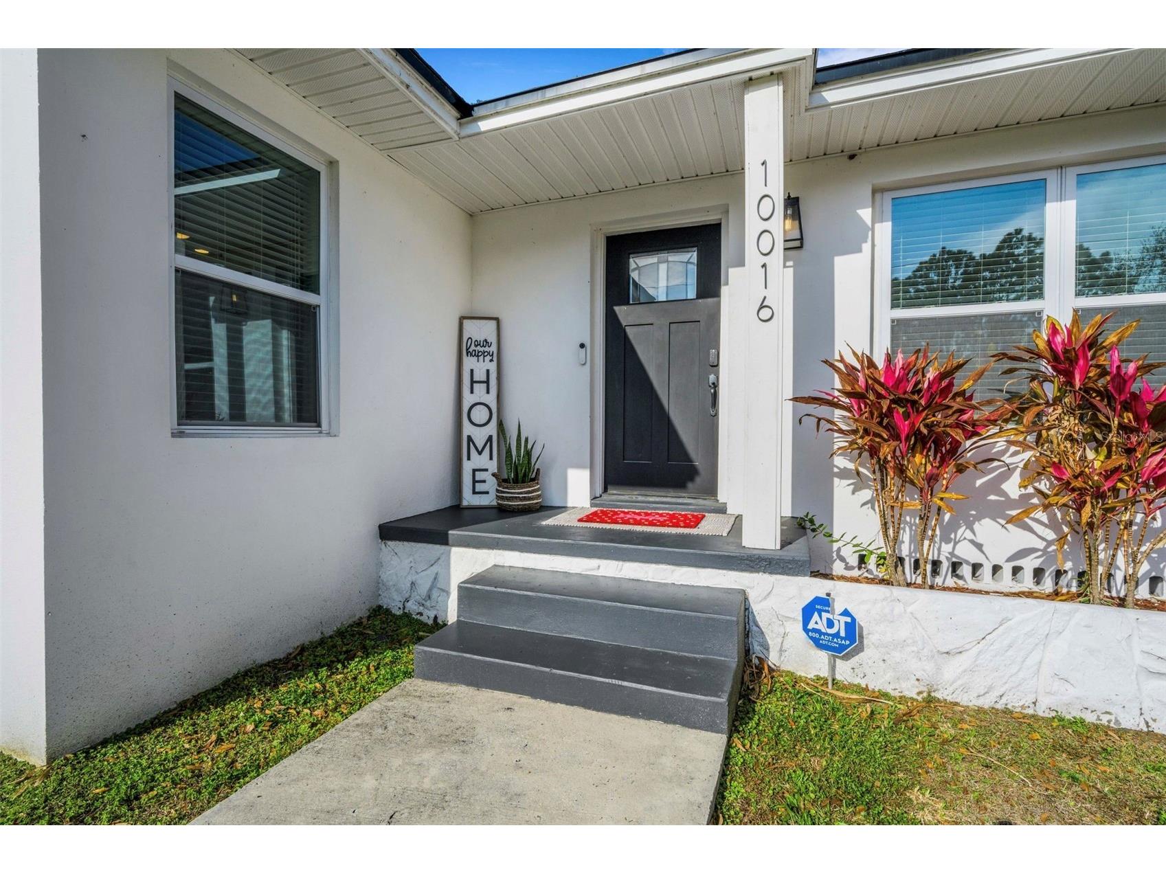 10016 Ridge Rd Seminole FL 33772 TB8478625 image3