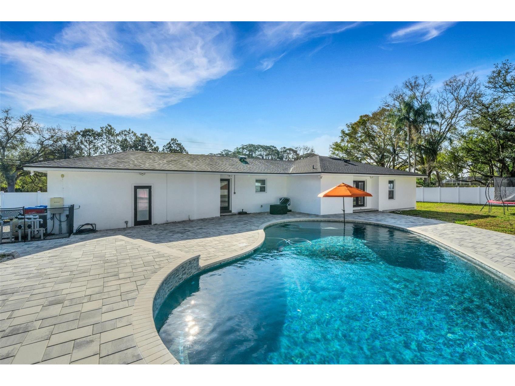 10016 Ridge Rd Seminole FL 33772 TB8478625 image31