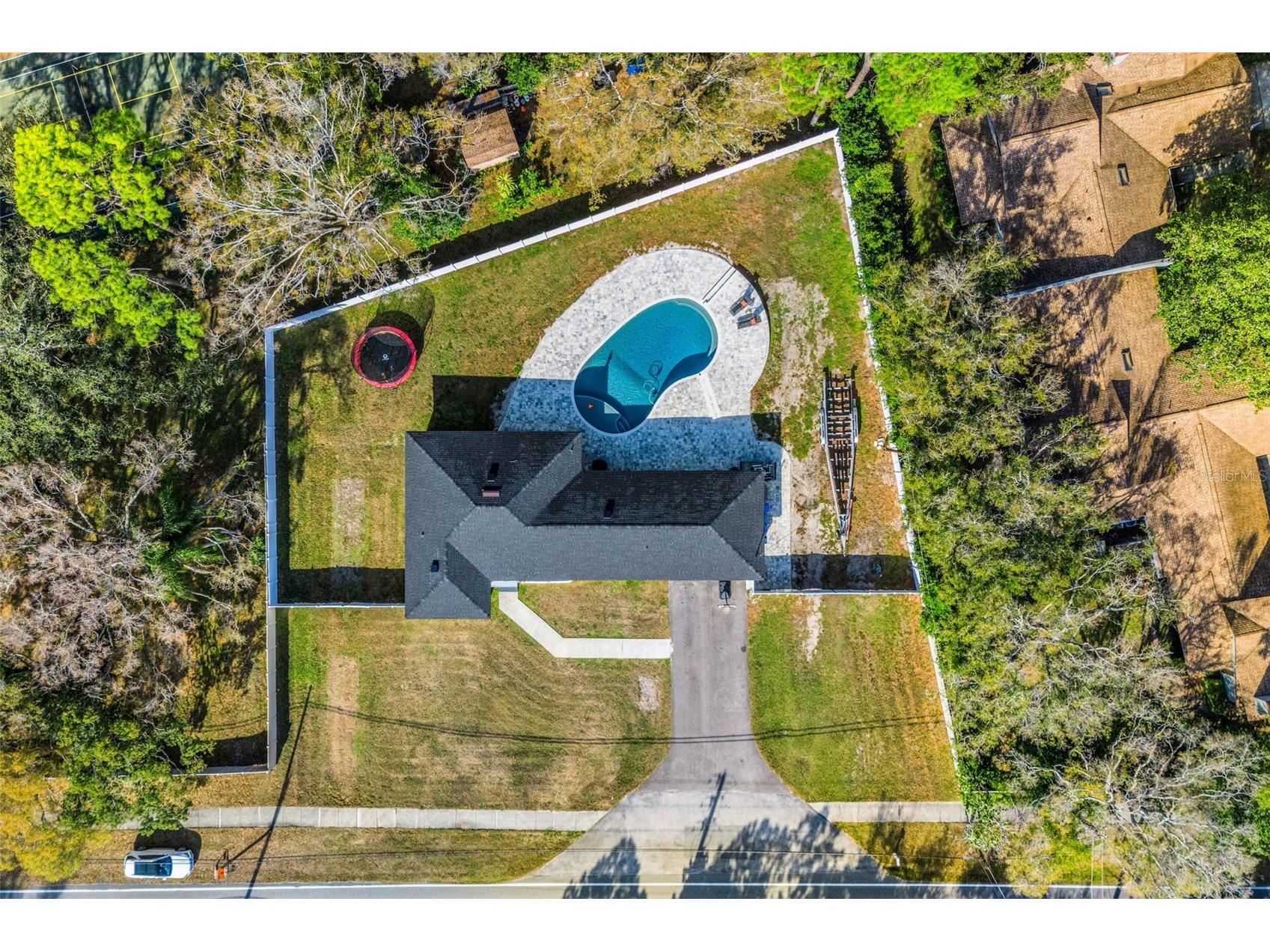 10016 Ridge Rd Seminole FL 33772 TB8478625 image36