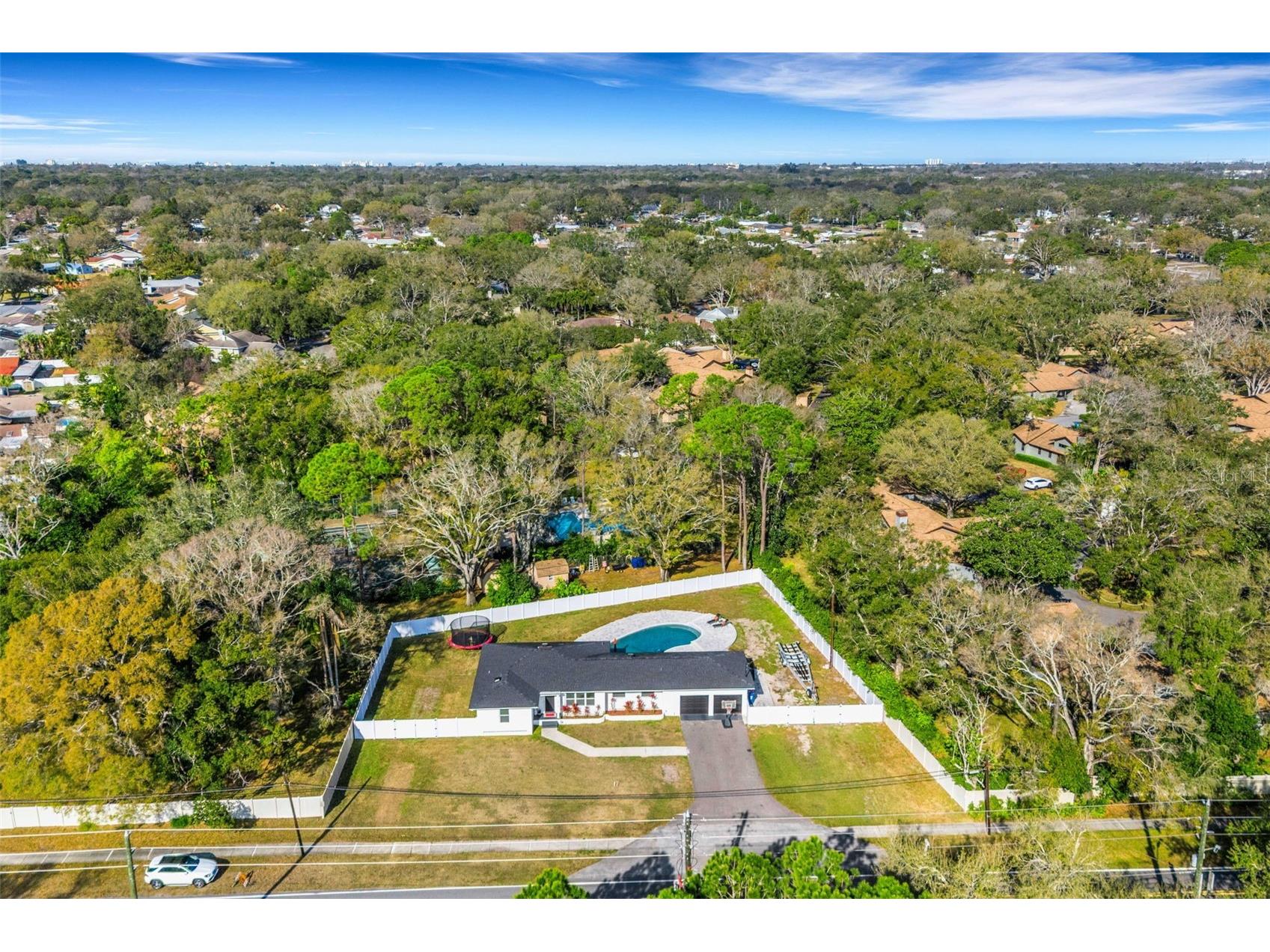 10016 Ridge Rd Seminole FL 33772 TB8478625 image38