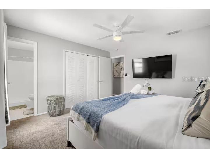 10017 86th Street Seminole FL 33777 TB8503779 image10