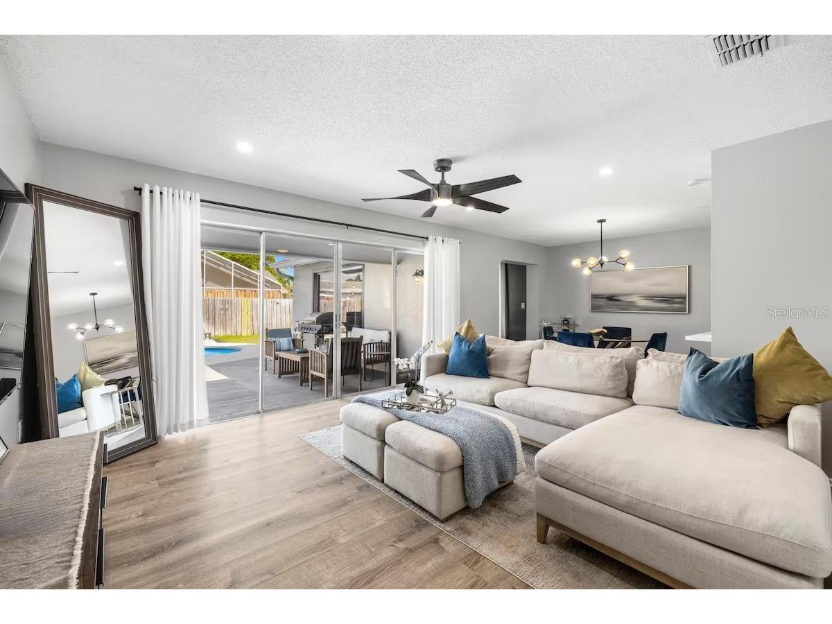 10017 86th Street Seminole FL 33777 TB8503779 image22