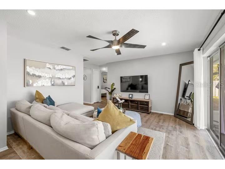 10017 86th Street Seminole FL 33777 TB8503779 image23