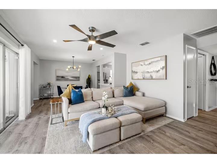 10017 86th Street Seminole FL 33777 TB8503779 image25