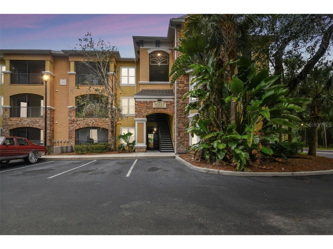 10017 Courtney Palms Boulevard #202 Tampa FL 33619 T3471926 image1