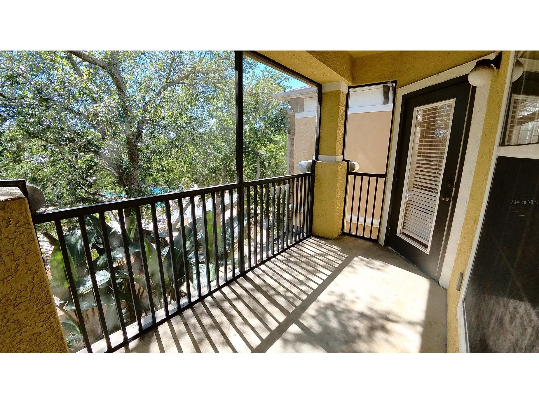 10017 Courtney Palms Boulevard #304 Tampa FL 33619 O6404990 image8
